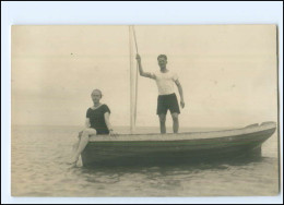 Y27088/ Sylt  Paar Im Segelboot  Foto AK Ca.1925 - Sylt