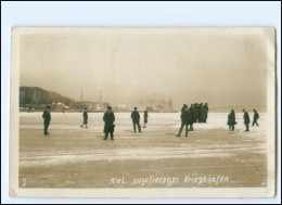 XX17954/ Kiel Zugefrorener Kriegshafen Foto AK  - Kiel