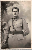 MILITAIRE Sans Doute Britannique . Portrait D'un Militaire Antérieur à 1939.  Indication Régiment 60. - Hommes