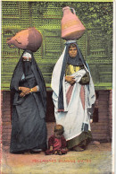 EGYPT - Women Carrying Water Jars On Their Heads - Publ. Unknown - Personnes