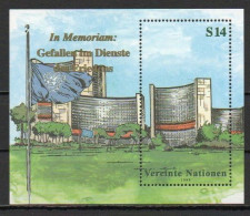 UN/Vienna, 1999, Fallen In The Cause Of Peace, 14S Block, MNH - Hojas Y Bloques