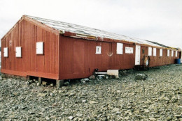 1 AK Antarctica / Antarktis * Base Elichiribehety - Forschungsstation Von Uruguay Auf Der Antarktischen Halbinsel * - Altri & Non Classificati