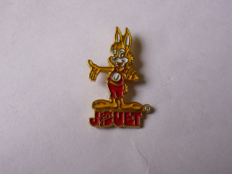 Pins GM JOUET COMMERCE DE GROS A MEYZIEU 69 - Città