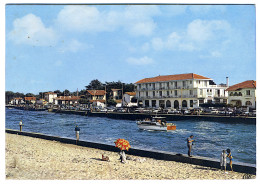 Capbreton - L'entrée Du Port Et L'Hôtel De L'Océan - Capbreton