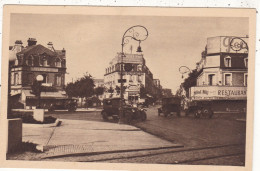 14. DEAUVILLE. CPA . LA PLACE MORNY. - Deauville