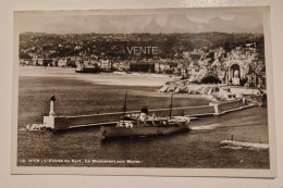 Carte Postale NICE : Entrée Du Port, Monument Aux Morts - Navegación - Puerto