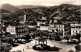 Blida, La Place DÀrmes - Blida