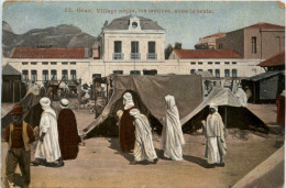 Oran, Village Negre, Les Metieus, Bous La Tente - Oran
