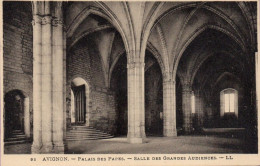 CPA 84 AVIGNON PALAIS DES PAPES SALLE DES GRANDES AUDIENCES - Avignon (Palais & Pont)