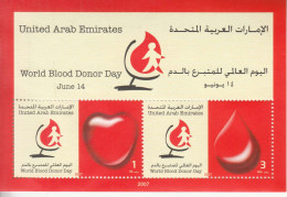 2007 United Arab Emirates World Blood Donor Day Health Miniature Sheet Of 2 MNH - Ver. Arab. Emirate