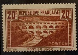 France Pont Du Gard YT N° 262 Neuf *. Gomme D'origine. TB - Neufs