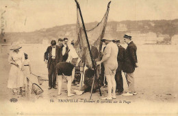 TROUVILLE Pecheurs De Crevettes - Trouville