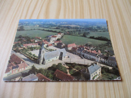 La Fresnaye (72).Place De L'Eglise. - La Fresnaye Sur Chédouet