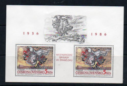 CZECHOSLOVAKIA - 1986- INTERNATIONAL BRIGADES  SOUVENIR SHEET MINT NEVER HINGED  - Neufs