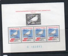 CZECHOSLOVAKIA - 1983- PEACE  CONGRESS  SOUVENIR SHEET MINT NEVER HINGED  , SG CAT £12 - Ongebruikt