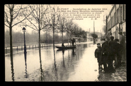 94 - MAISONS-ALFORT - INONDATIONS DE 1910 - LA RUE DES DEUX MOULINS - Maisons Alfort