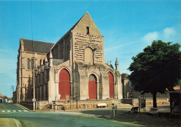 85 CHALLANS L EGLISE - Challans