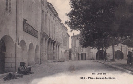 C4-47) SOS - LOT ET GARONNE - PLACE ARMAND FALLIERES - ANIMEE - HABITANTS - PHARMACIE  - EDIT. CALVET , SOS - 2 SCANS - Sonstige & Ohne Zuordnung