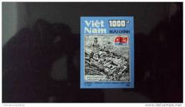 Vietnam Viet Nam MNH Imperf Stamp 1988 : OIl Rig / Helicopter (Ms543) - Viêt-Nam