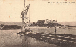 Antibes * Le Fort Carré Et Le Debarcadère Aéronaval * Aviation - Autres & Non Classés