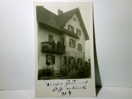 Unbekanntes Haus. Unbekannter Ort. Alte Ansichtskarte / Postkarte S/w, Ungel., Datiert 1909 ?. Großes Haus Mi - Ohne Zuordnung
