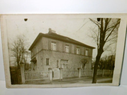 Unbekanntes Haus. Unbekannter Ort / Stadt. Alte Ansichtskarte / Postkarte S/w, Ungel., Um 1920 ?. Freistehndes - Ohne Zuordnung