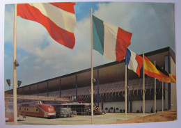 BELGIQUE - BRUXELLES - Exposition Universelle De 1958 - Pavillon Des Transports - Parc Des Chemins De Fer - Weltausstellungen