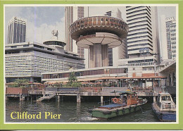 X124028 SINGAPOUR SINGAPORE CLIFFORD PIER THE EVERCHANGING SKYLINE AT SINGAPORE ' S WATERFRONT - Singapur