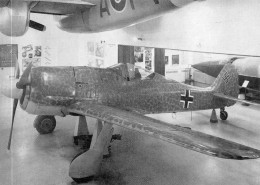 X126657 WW 2 WW II WW2 WWII FOCKE - WULF FW190A - 8 ( R.A.F MUSEUM ? ) ( IMPERIAL WAR MUSEUM ? ) AVION AVIATION - Guerra 1939-45