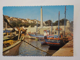 PORT VENDRES  L'Obélisque  Le Monument Aux Morts - Port Vendres