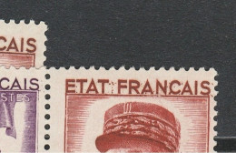 TRIPLE VAR N°576 VIOLET Sans BRUN + VAR N°580 MOUCHES à MERDE + IMP TRES DECALEE Sur F 580 Neuf ** - Unused Stamps