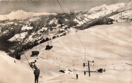 FRANCE - Samoens  Les Saix - Saison Eté-Hiver - Skis - Pistes Et Hôtels - Animé - Carte Postale - Samoëns