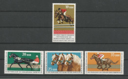 DDR 1974 Horses Y.T. 1651/1654 ** - Unused Stamps