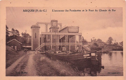 Arques -  Ascenseur Des Fontinettes - Pont Chemin De Fer - Peniche Nommée   -  CPA °Alm - Arques