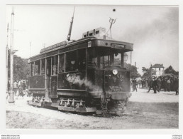 Photo Paris Tram Tramway Repro Cliché France Reportage Monde & Caméras Tram PSG 21 Au Rond Point De La Défense - Otros & Sin Clasificación