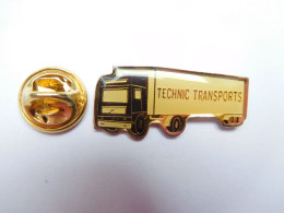 Beau Pin's , Transport Camion , Transports Technic Transport , Villeneuve Le Roi - Transportation