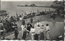 1C  ---  66  BANYULS-SUR-MER  Danseurs Catalans Sur La Terrasse De L'Hôtel Miramar - Banyuls Sur Mer