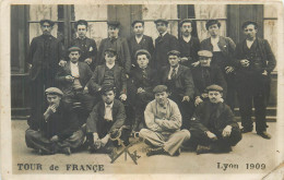 TOUR DE FRANCE (Compagnons) - Carte Photo 1909, Serruriers. - Ambachten