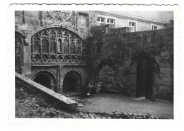 Photo Ancienne -  29 - Morlaix -  Ruines De Notre Dame Des Fontainesc - Annee   Juillet 1950 - Places