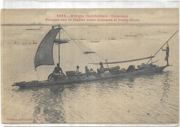 Delcampe - AFRIQUE DAHOMEY.  COTONOU.  PIROGUE SUR LA LAGUNE - Dahome