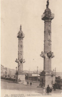 BORDEAUX -33-- Les Colonnes Rostales. - Bedarieux