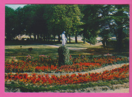 D37 - CHEZELLES - ILE BOUCHARD - FOYER MONTFORTAIN - UNE VUE DU PARC (Vierge) - CPM Colorisée Grand Format  - L'Île-Bouchard