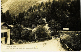 3445 - Hte Savoie - SERVOZ  :  Entrée Des Gorges  Animée  Circulée En 1923 - Duingt