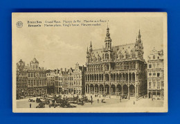 E-Belgique-72PH7  BRUXELLES, La Grand Place, Maison Du Roi, Marché Aux Fleurs, Animation, Cpa BE - Monumentos, Edificios