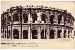 30 / NÎMES - Les Arènes Côté Ouest - Villeneuve-lès-Avignon