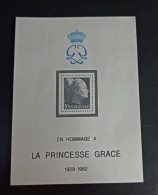 MÓNACO MONARQUÍA 1983 Yv BF 26 MNH - Blokken