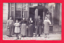 F-75-Paris-1204Ph127  Carte Photo Café LE BOUGNAT, 2 Rue De Liège, Paris IXème, Les Propriétaires Devant L'établissement - Cafés, Hoteles, Restaurantes