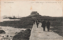 FRANCE - Côte D'Emeraude - Saint Malo - Vue Sur Le Fort Du Petit Bé - O F - Animé - Carte Postale Ancienne - Saint Malo
