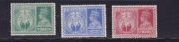India 1946 Symbols Of Victory 3 Stamps ** - Ongebruikt