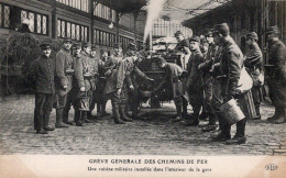 GREVE-Grève Générale Des Chemins De Fer-Une Cuisine Militaire Installée Dans L'intérieur De La Gare - ELD - Strikes